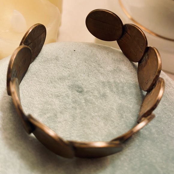 Penny cuff bracelet - Picture 2 of 2